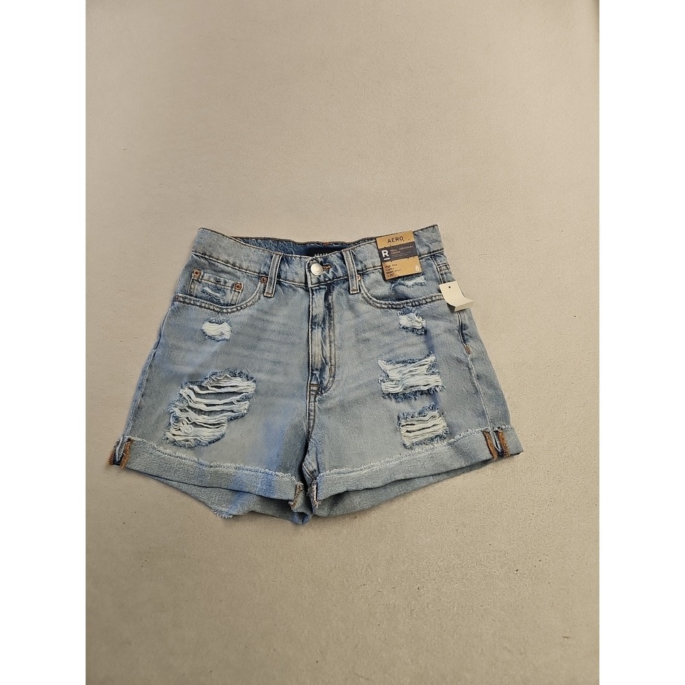 Aeropostale Shorts Womens 8 Light Wash Mom Shorts Distressed Denim High Rise New